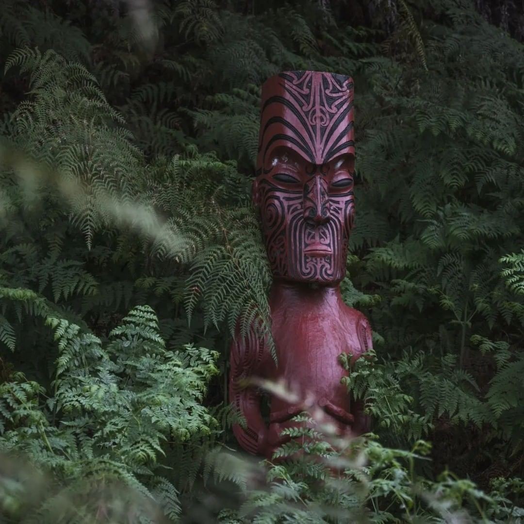 A Māori carving located in Rotorua, New Zealand.