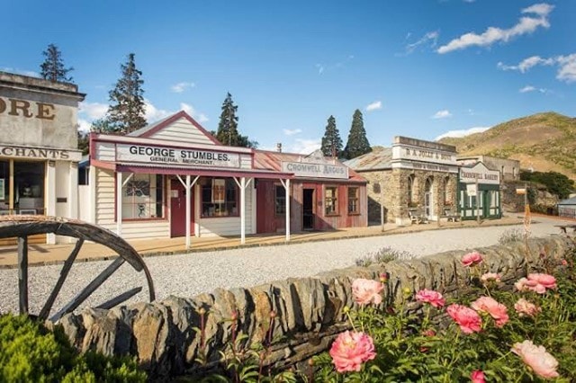 A photo of the old Cromwell Town main road and buildings.