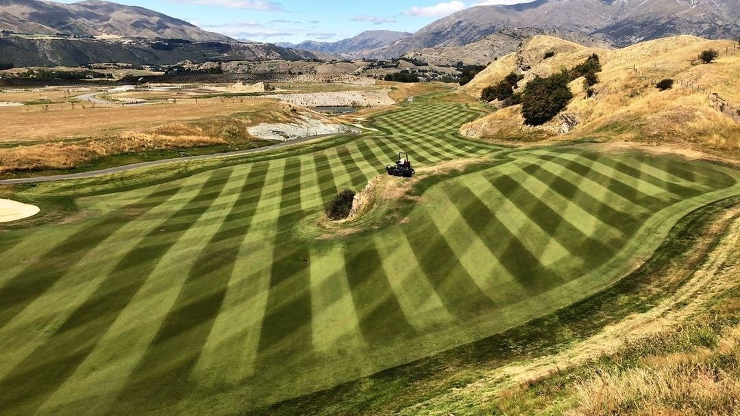 A perfectly manicured golf course at the famous Millbrook course in Arrowtown, Queenstown.