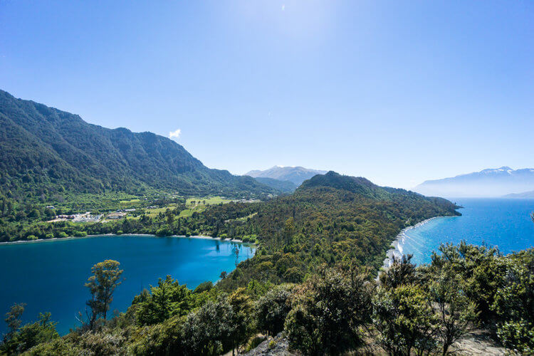 Stunning views of landscape and Lake Wakatipu from Bob's Cove track.
